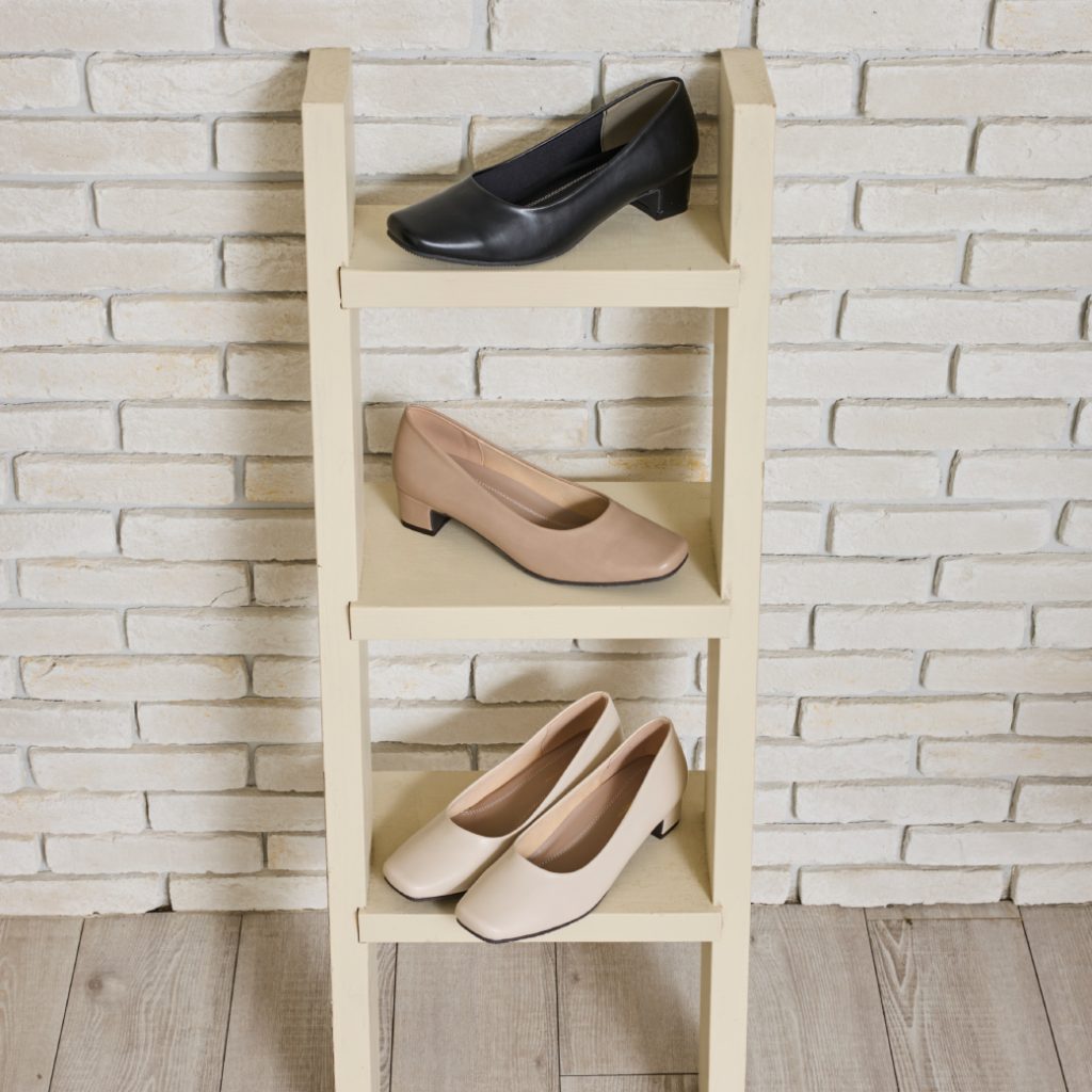 スクエアプレーンパンプスTW241521