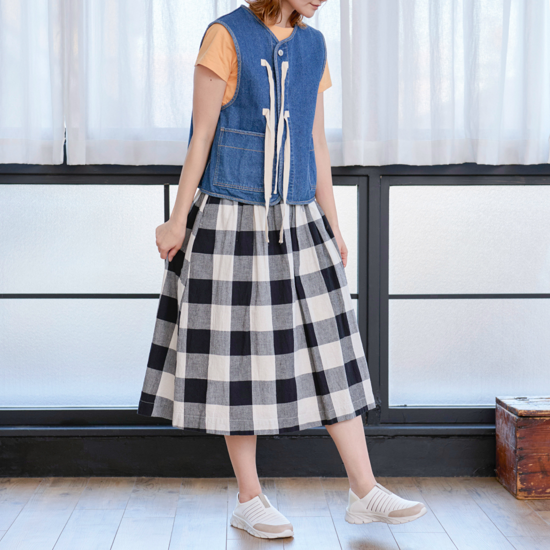 エアロ2WAYニットコンフォートシューズIC261301着用イメージ画像