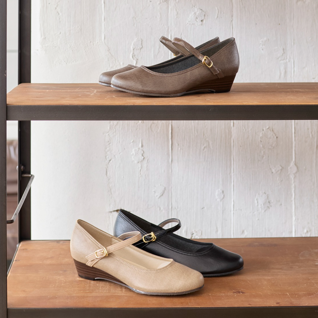 ウェッジストラップパンプス商品画像