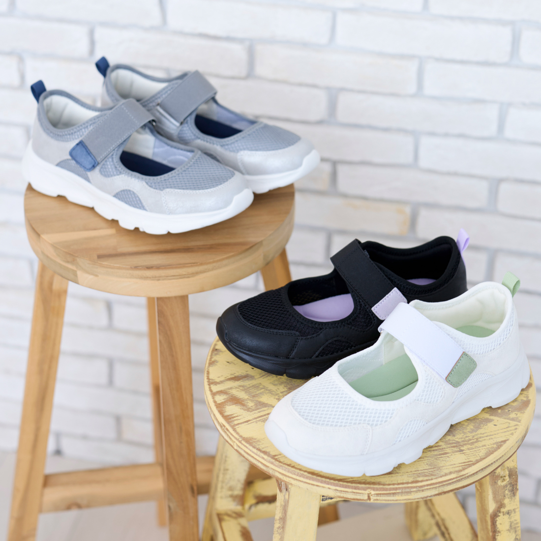 エアロゴムベルトスニーカー